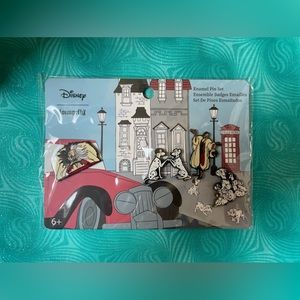 101 Dalmatians Loungefly pin set